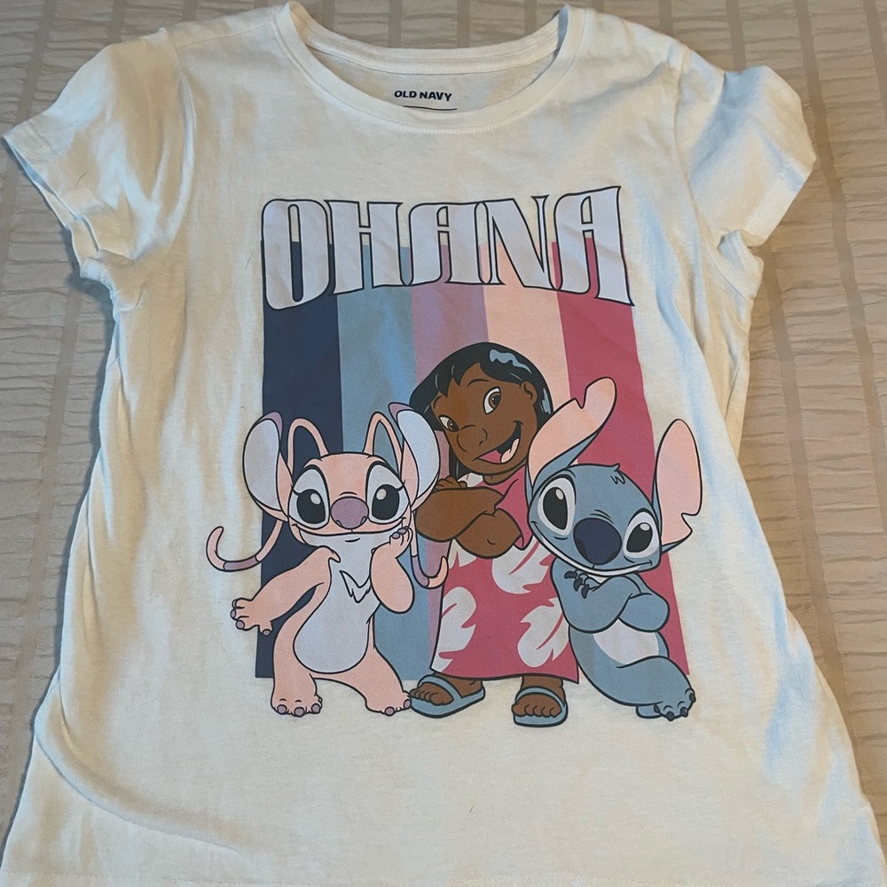 Old Navy Kids Lilo and Stitch tee